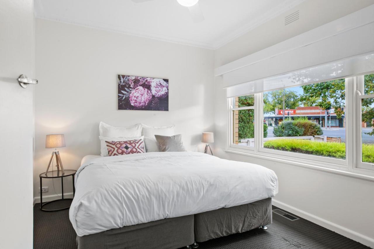 Vila Family Friendly, Sleeps 8, Big Backyard, Pet Friendly Ballarat Exteriér fotografie